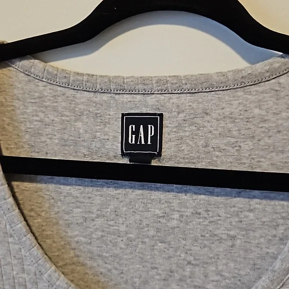 GAP Grey Bodysuit - Picture 2 of 3